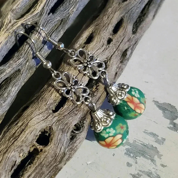 Handcrafted Fimo Clay Green Yellow Red Flower Beads Antique Silver Earrings - Picture 1 of 6